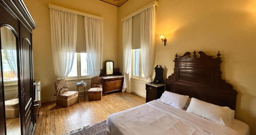Loriet Hotel