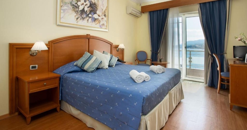 YILBAŞI ÖZEL 3 GÜN 2 GECE MİDİLLİ ADASI TURU 4 YILDIZ BLUE SEA OTEL