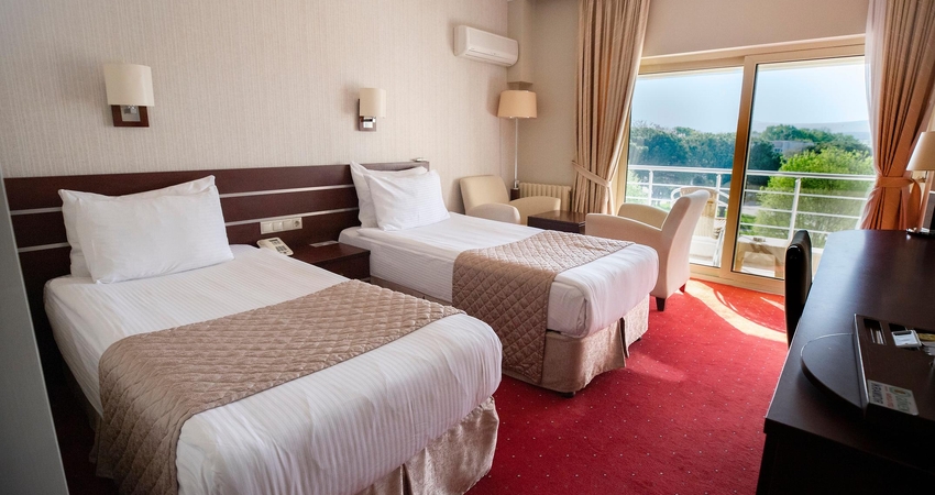 YILBAŞI GÖNEN YILDIZ TERMAL OTEL