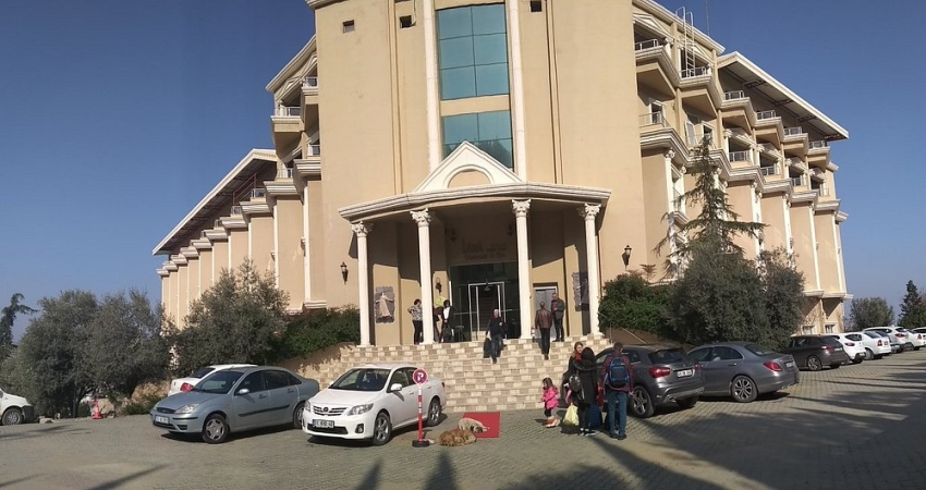 LİDYA SARDES OTEL 2 GECE