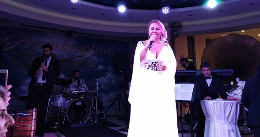 SAFİYE SOYMAN` LA KADINLAR MATİNESİ