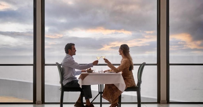 MİDİLLİ HER SALI - CUMA 3 GÜN 2 GECE  5 YILDIZLI MYTHİCAL COAST HOTEL 